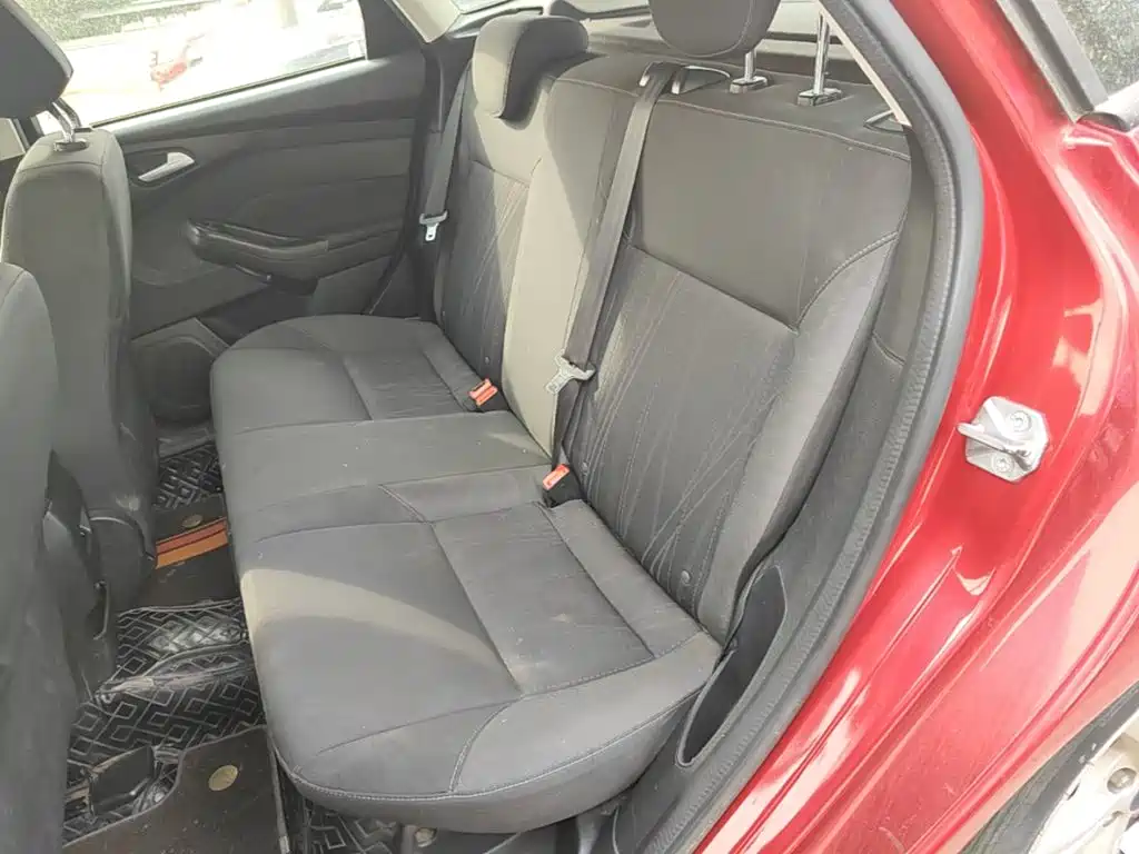 Ford Focus — миниатюра 17
