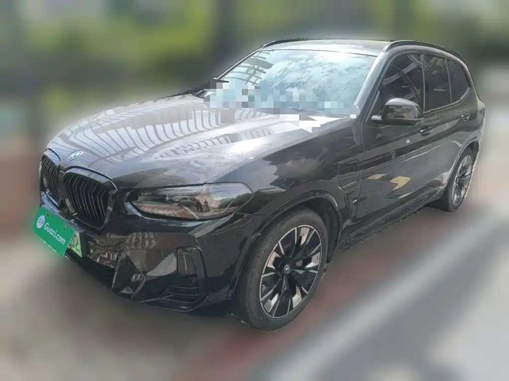 BMW iX3