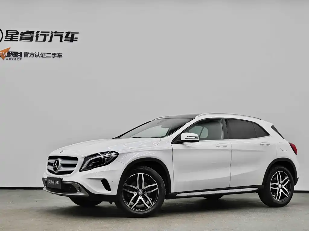 Mercedes-Benz GLA 2016