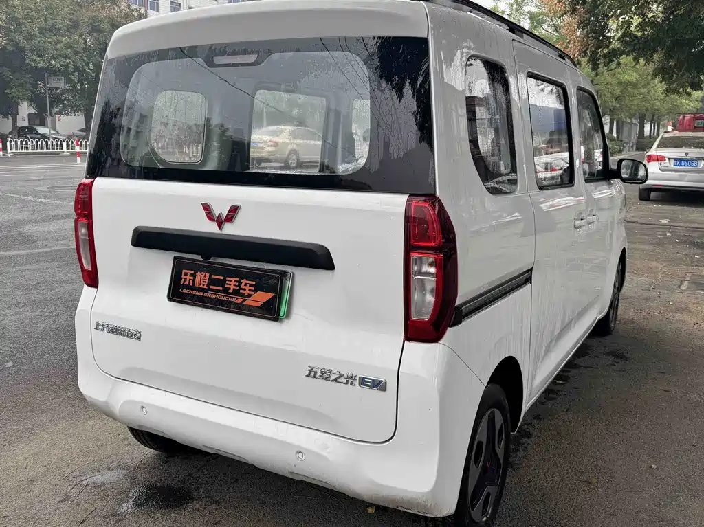 Wuling Zhiguang EV — миниатюра 5