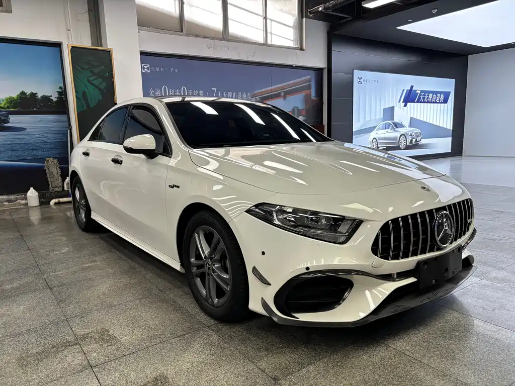 MERCEDES-BENZ A CLASS