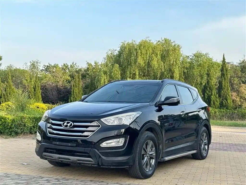 Hyundai Santa Fe 2013
