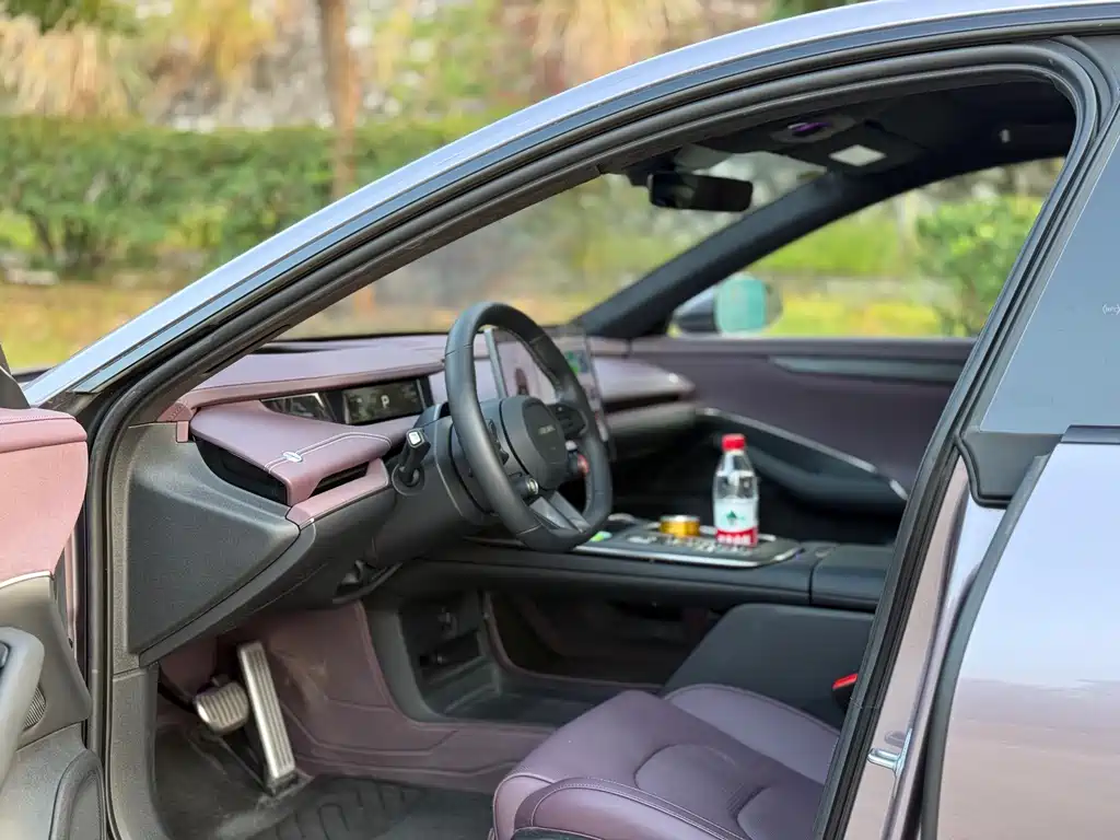 XIAOMI CAR XIAOMI SU7