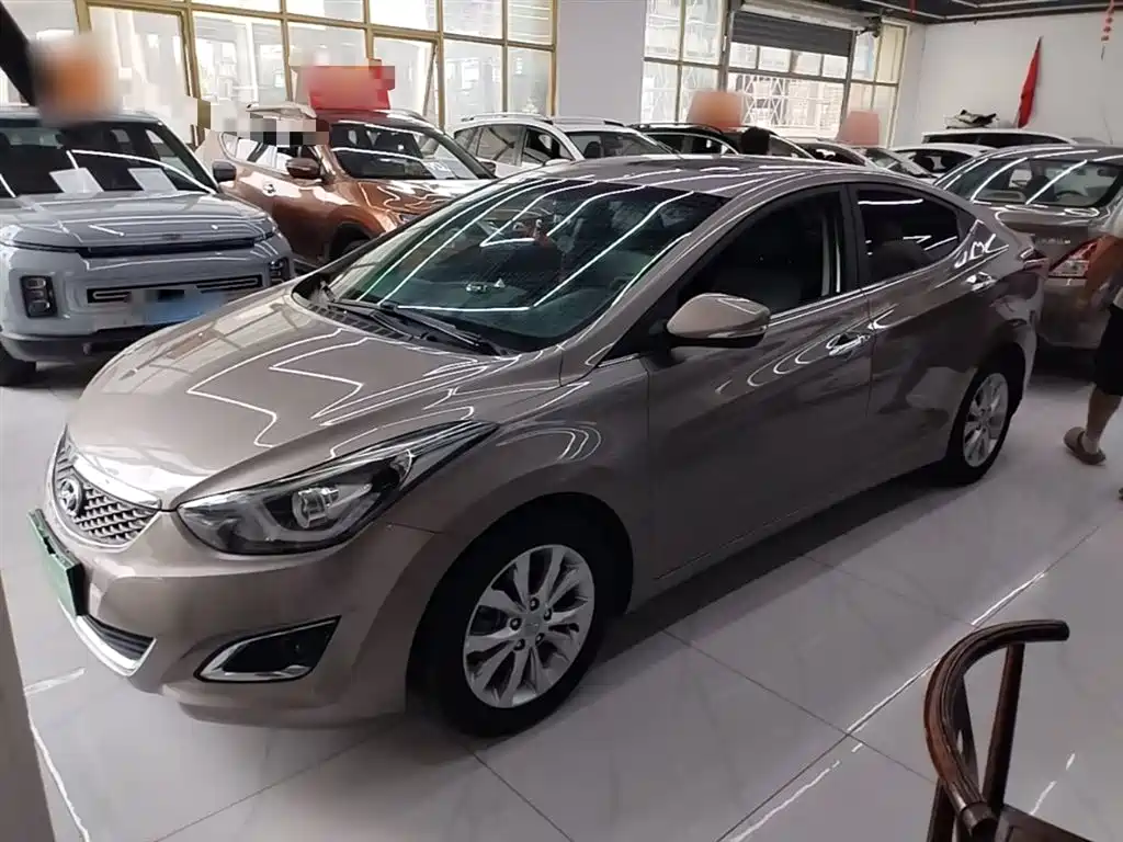 Купить Hyundai Elantra Langdong