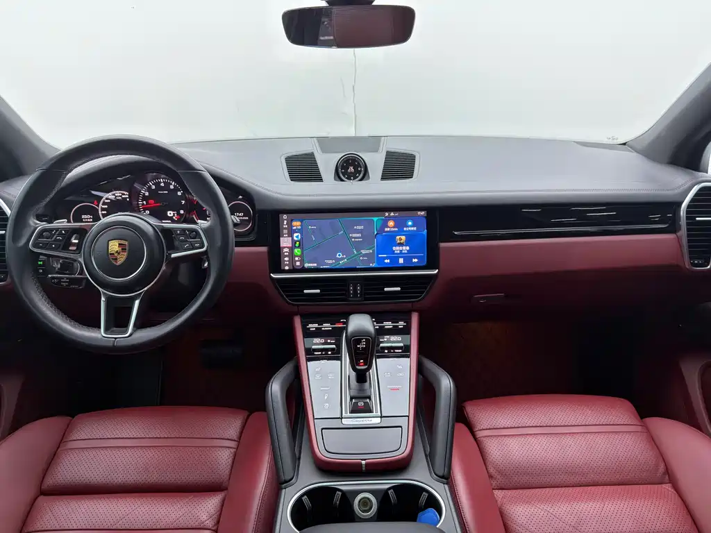 Porsche Cayenne - фото 17