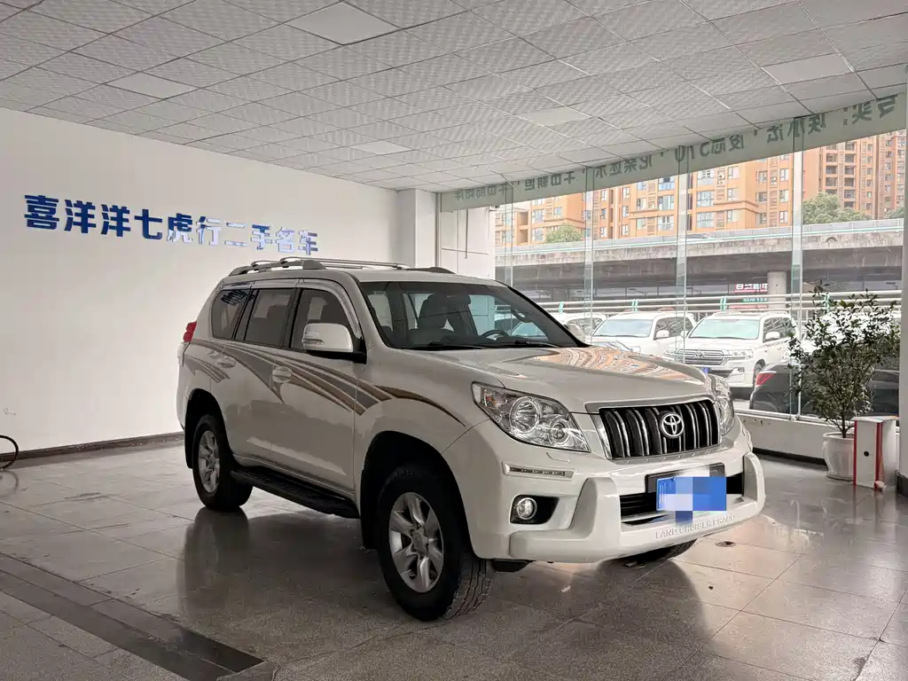 Toyota Land Cruiser Prado 2012 2.7L