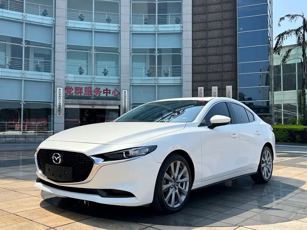 Mazda 3 Axela 2021