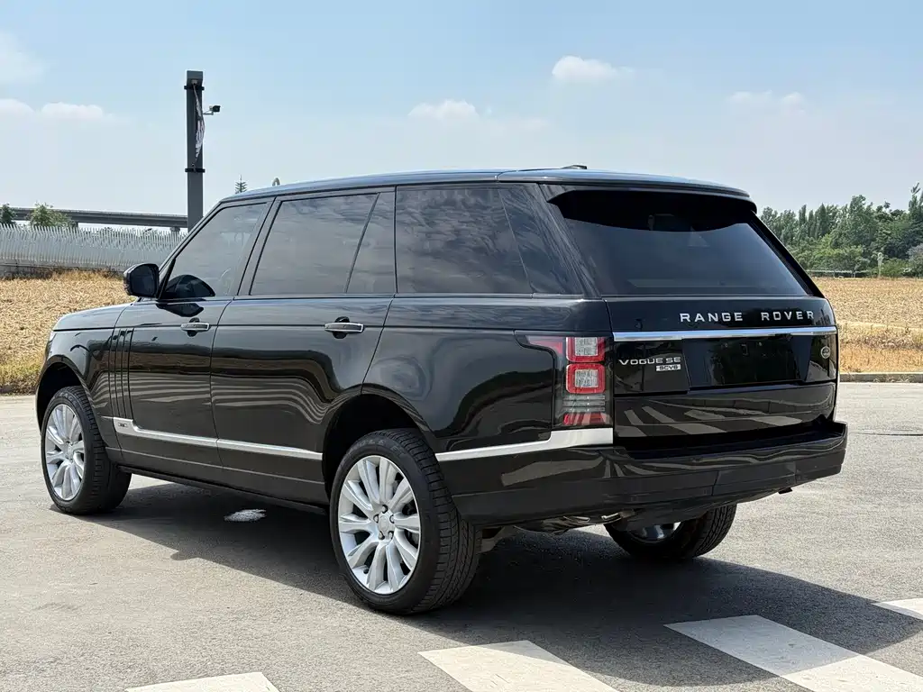 Land Rover Range Rover 2015 3.0 SC V6 Vogue SE Long Wheelbase