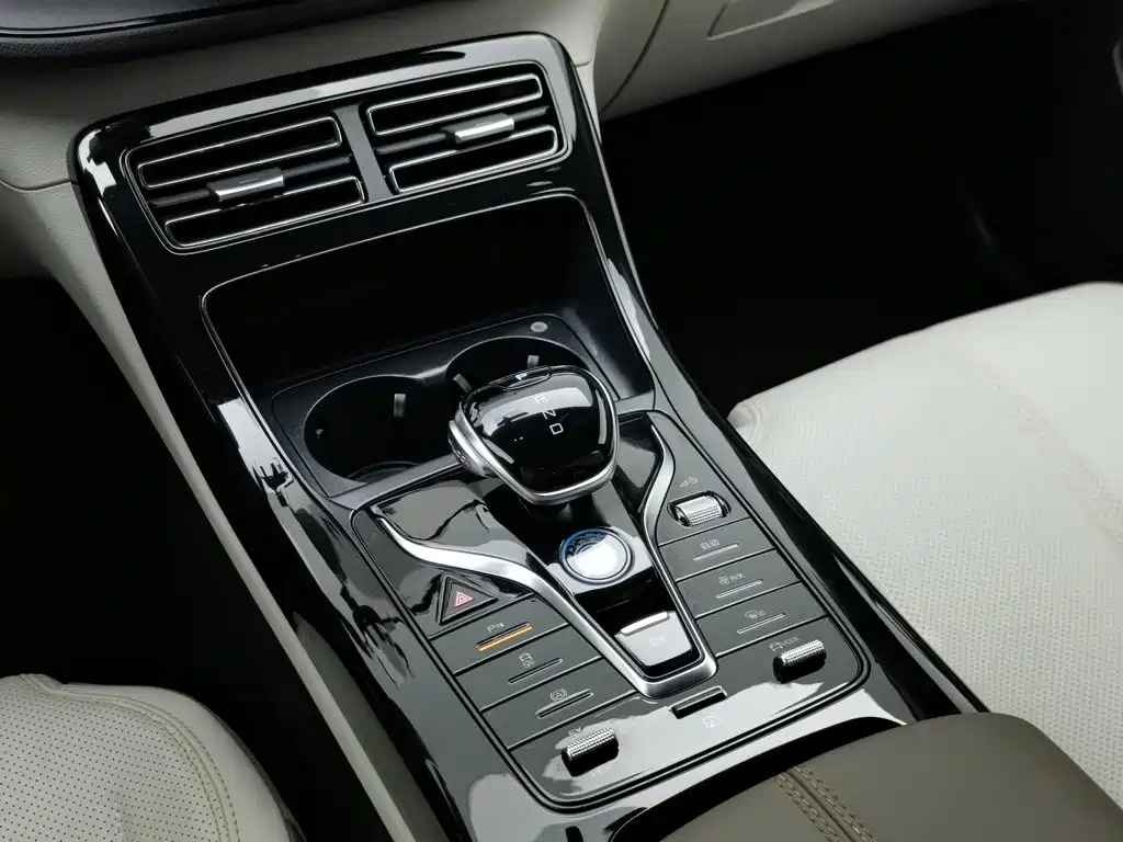 BYD Qin PLUS — миниатюра 13