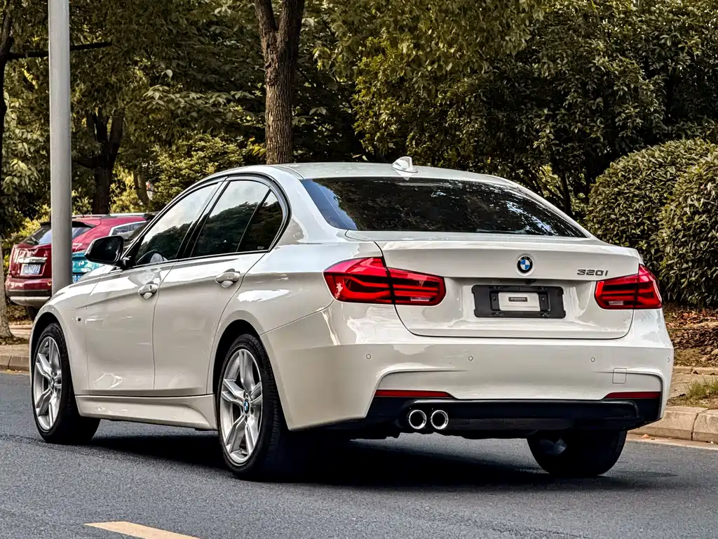 BMW 3 Series 3 2018 320i M Sport
