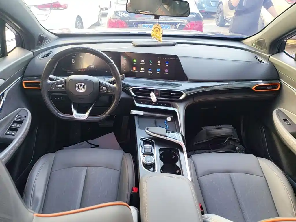 Changan UNI-T — миниатюра 10