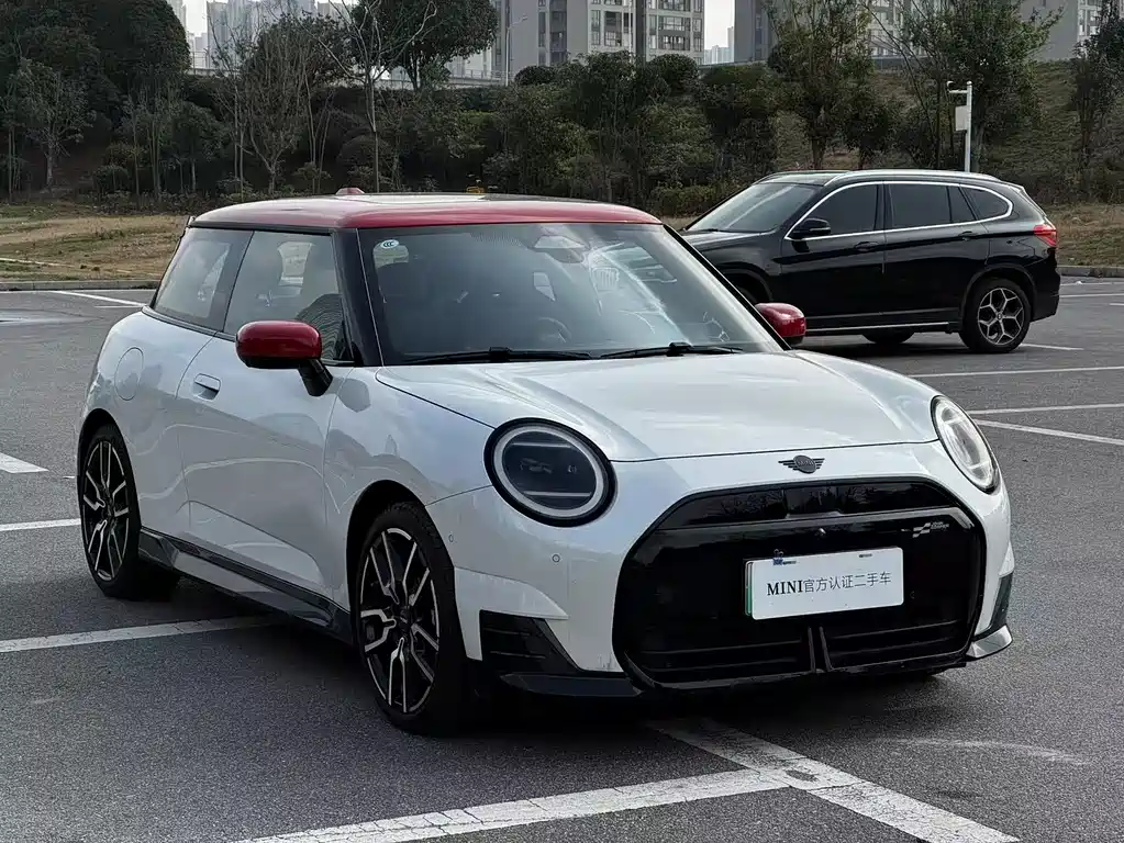 MINI ELECTRIC  COOPER