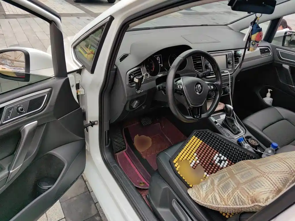 Volkswagen Golf Sportsvan — миниатюра 17