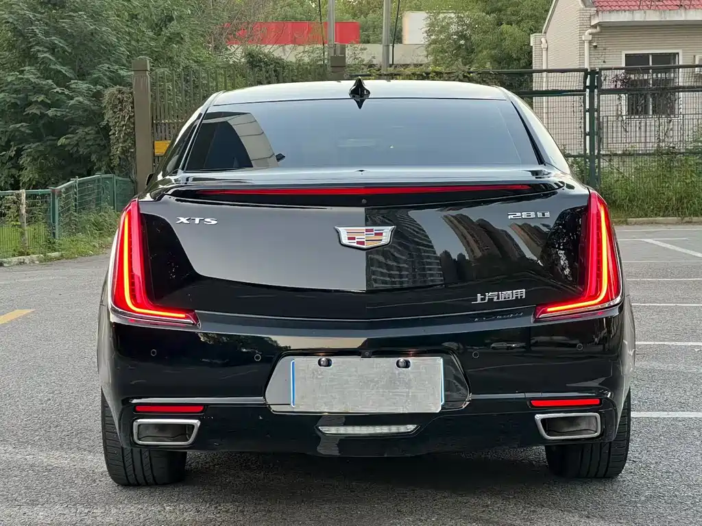 Cadillac XTS — миниатюра 5