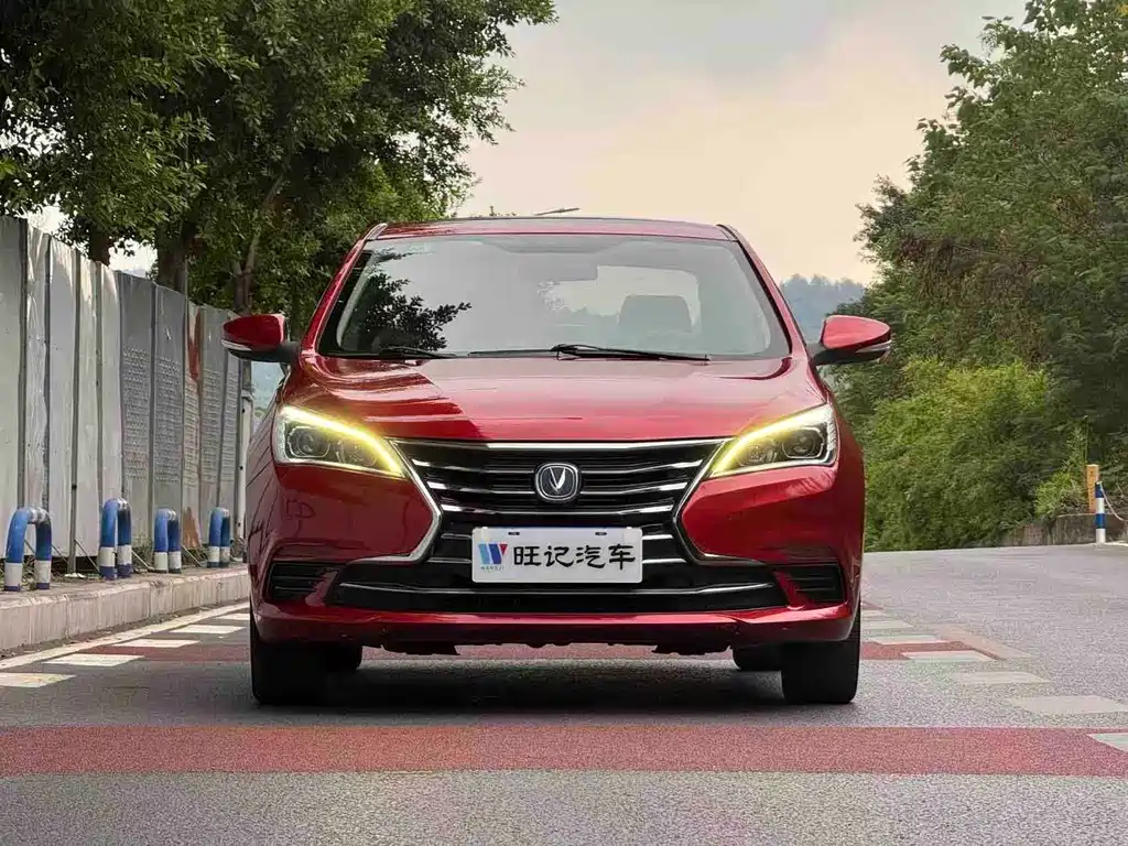 Changan Eado DT — миниатюра 2