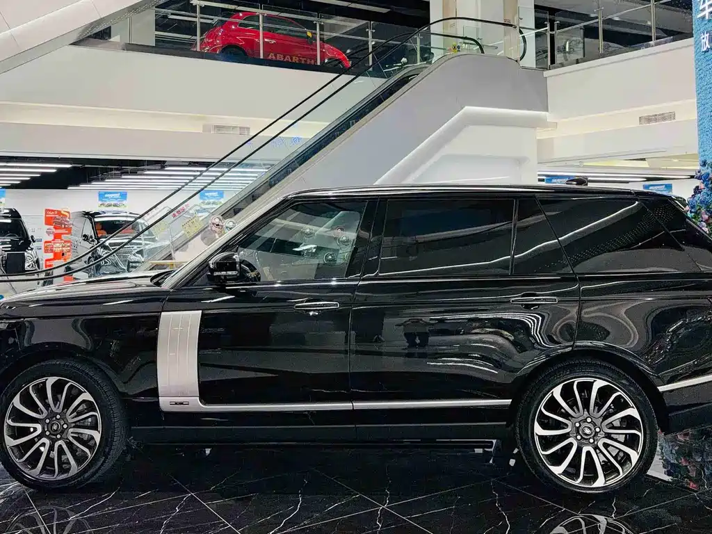 Land Rover Range Rover — миниатюра 3