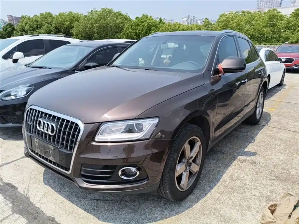 Купить Audi Q5