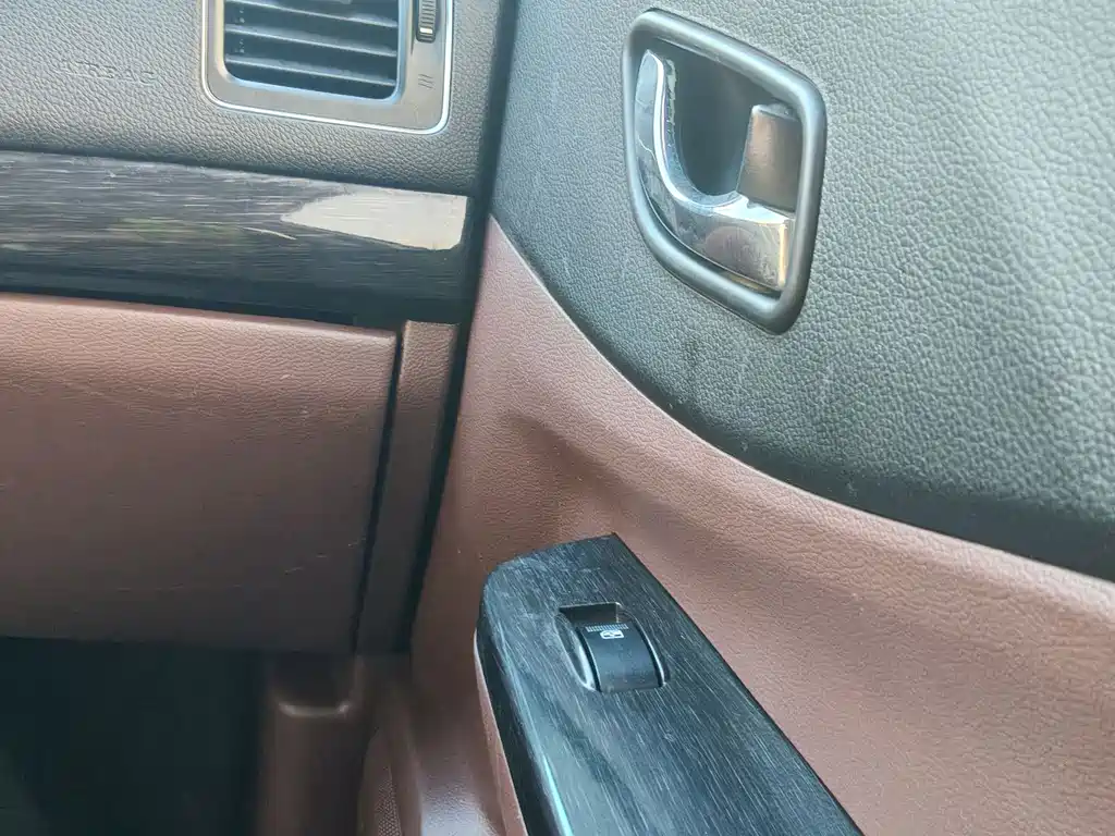 Forthing SX6 1.6L Manual Luxury Type, фото 12
