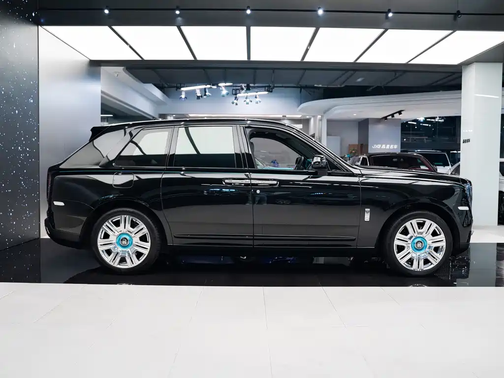 Rolls-Royce Cullinan — фотографии объявления, Фото 12