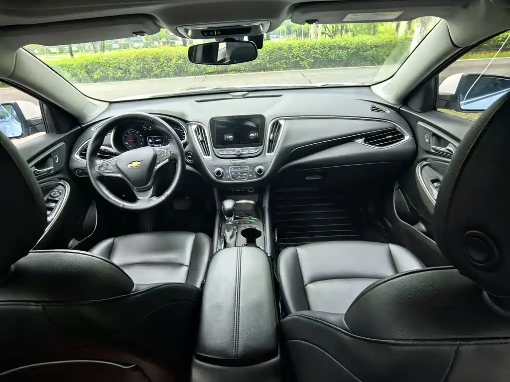 Chevrolet Malibu XL — миниатюра 12