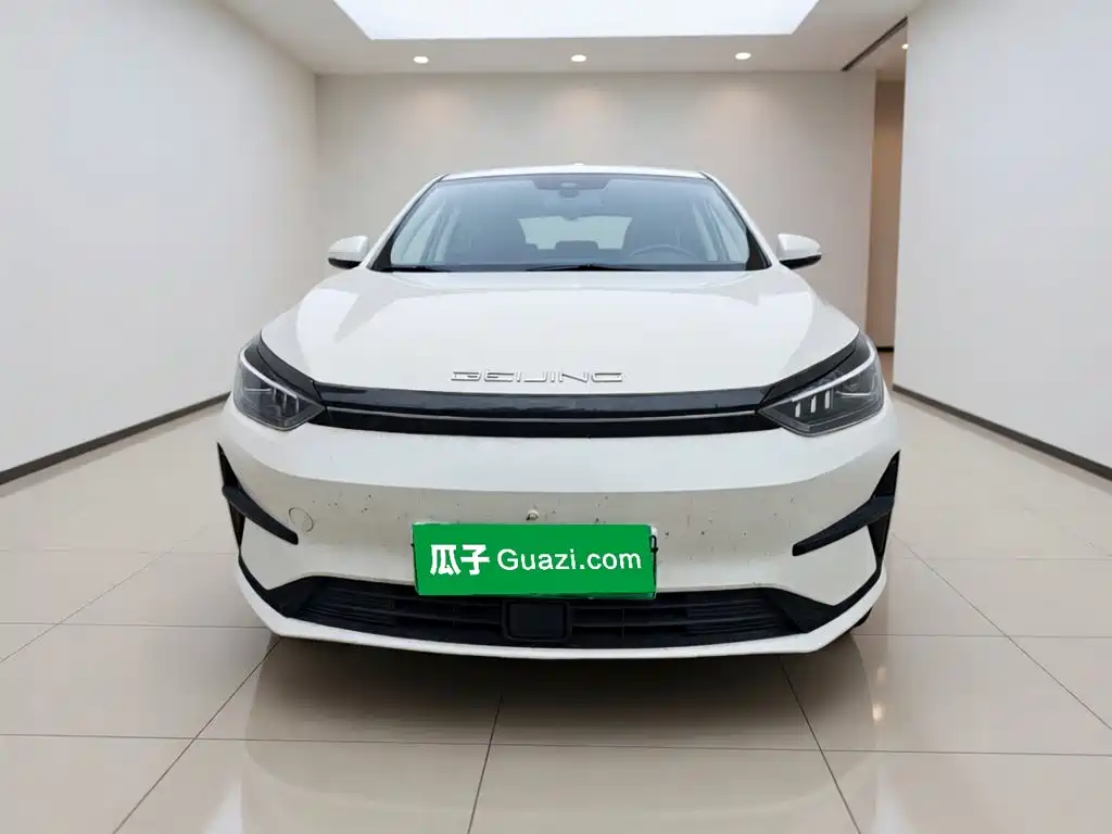 BAIC EU5 Plus — миниатюра 2
