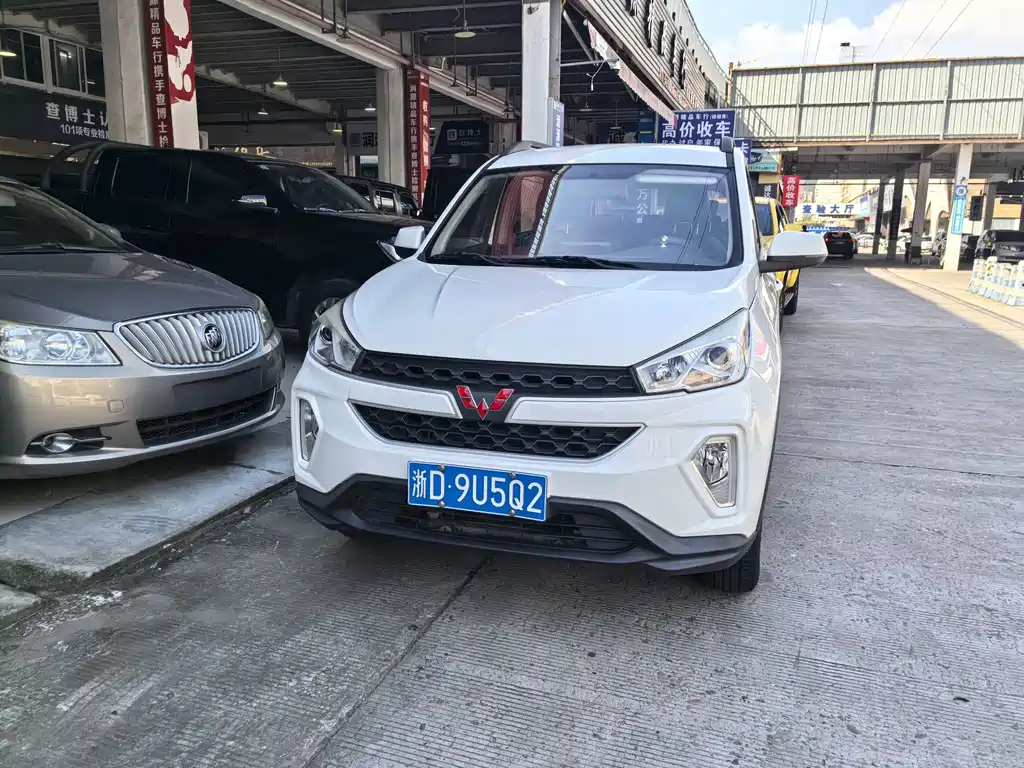 Wuling Hongguang S3 — миниатюра 2