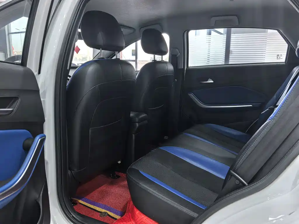 Chery New Energy Tiggo 3xe — миниатюра 5