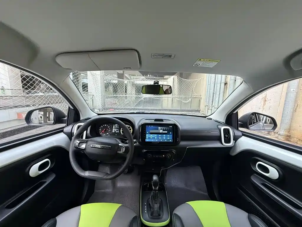 Roewe Clever — миниатюра 8