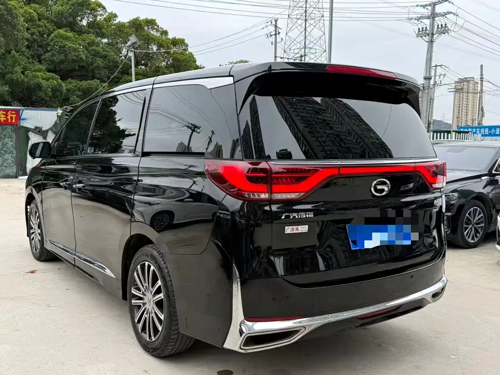 GAC TRUMPCHI M8