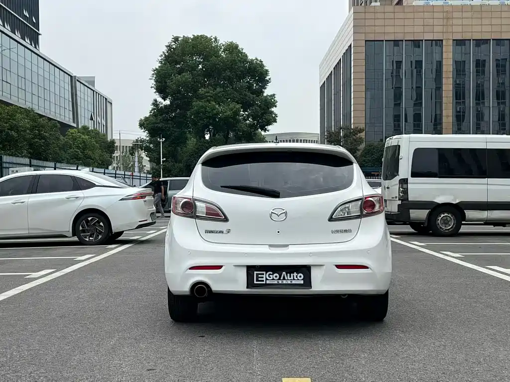 Mazda 3 Xingcheng — миниатюра 5