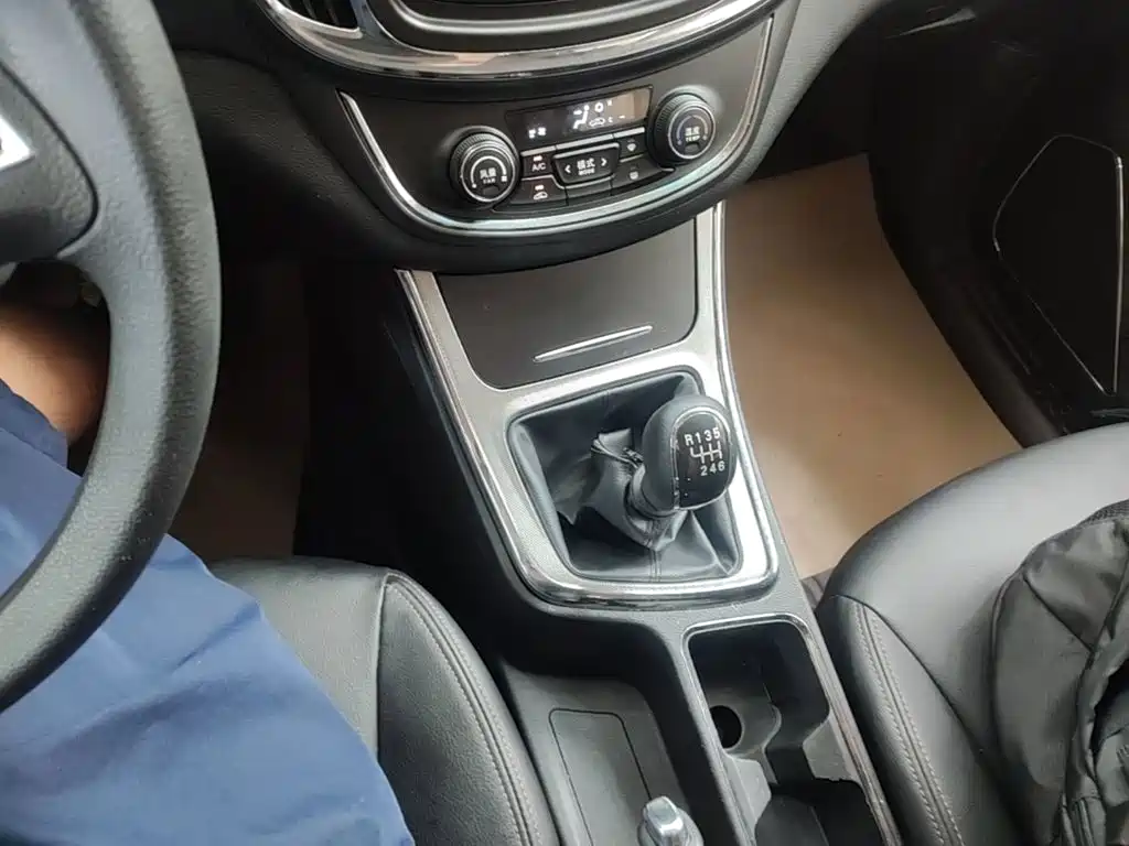 Baojun 560 — миниатюра 14