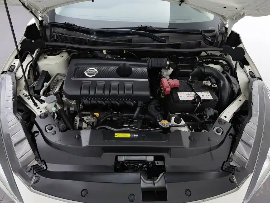 Nissan Bluebird — миниатюра 6