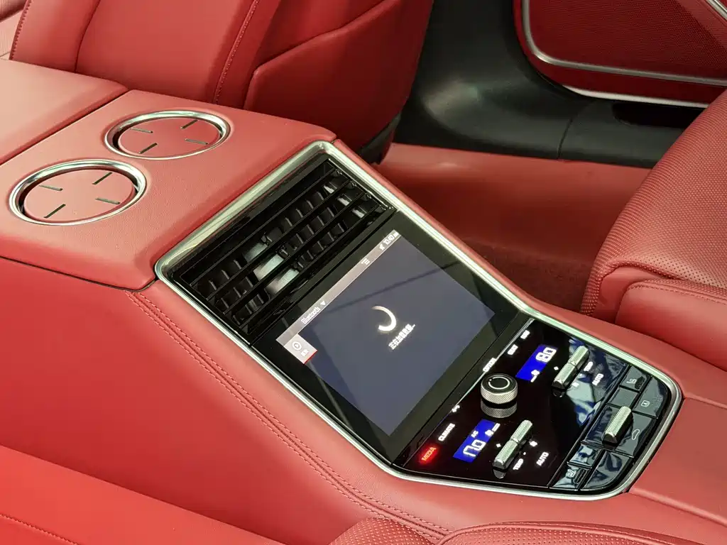 Porsche Panamera Hybrid — миниатюра 16