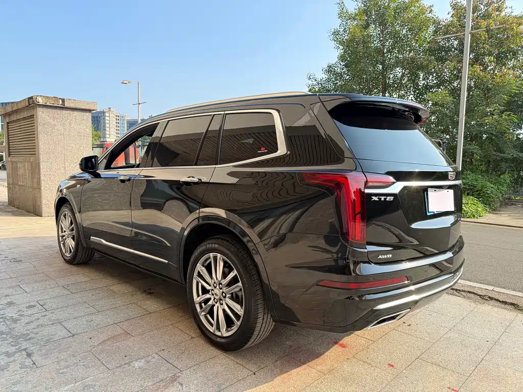 Cadillac XT6 — миниатюра 6