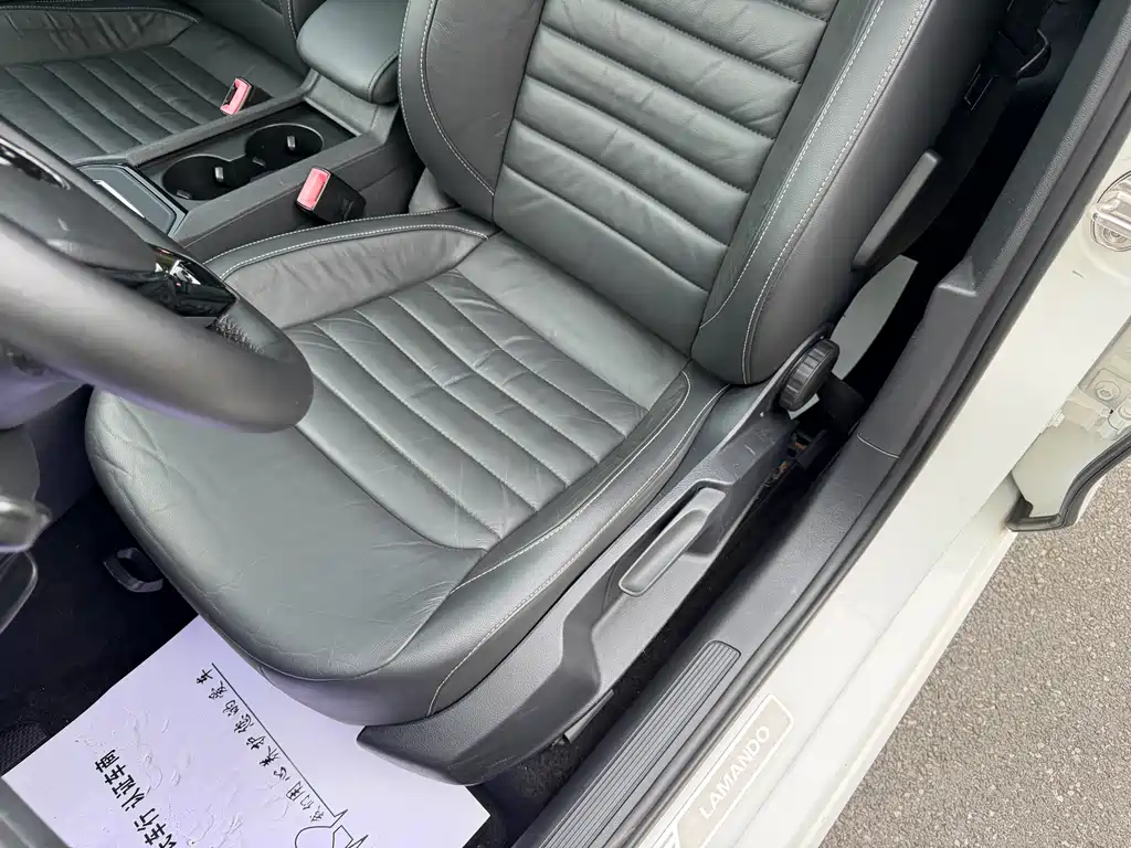 Volkswagen Lamando 2018 280TSI DSG Comfort