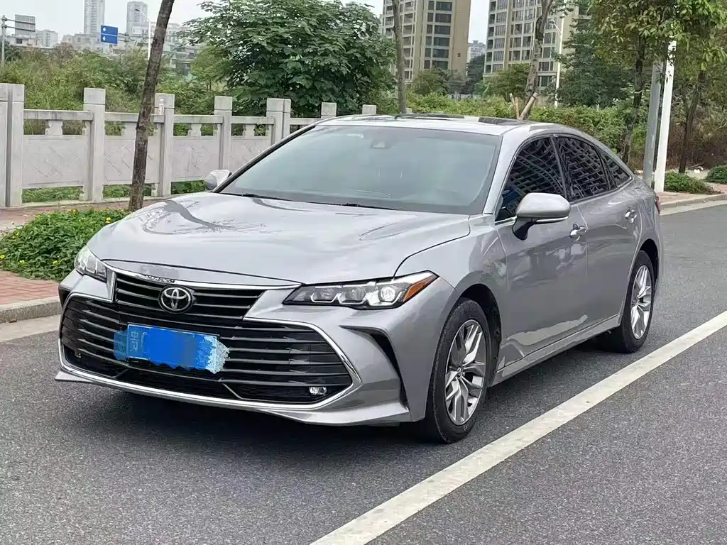 Toyota Avalon 2020