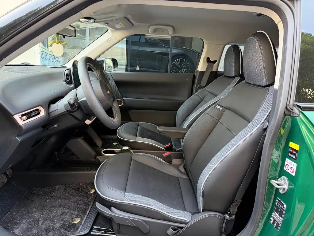 MINI MINI COOPER EV — миниатюра 9