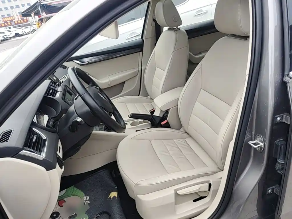 Skoda Octavia — миниатюра 15