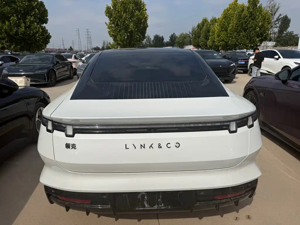 Lynk & Co 10 — миниатюра 16