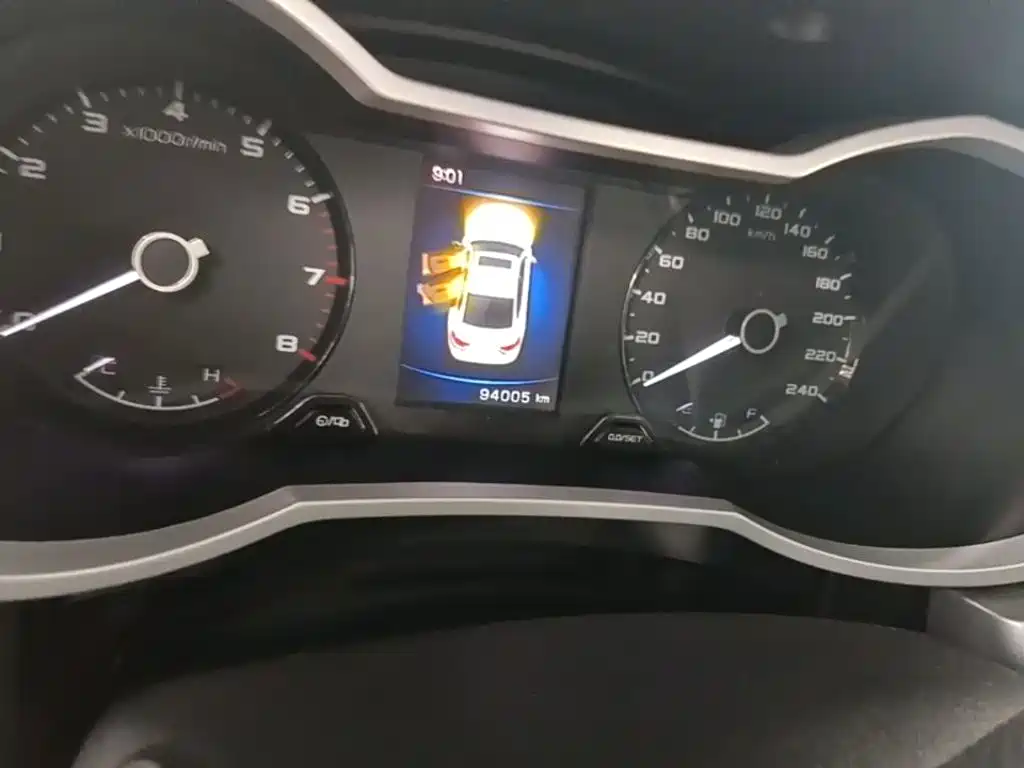 Geely Emgrand GL — миниатюра 12
