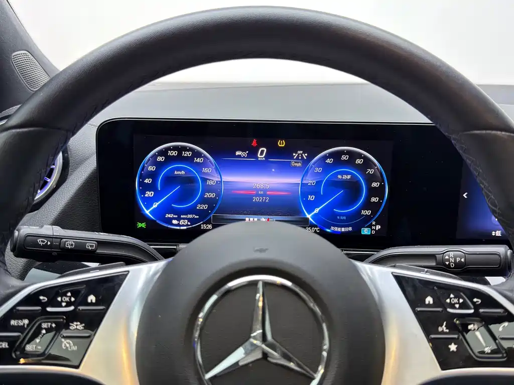 Mercedes-Benz EQA — миниатюра 6
