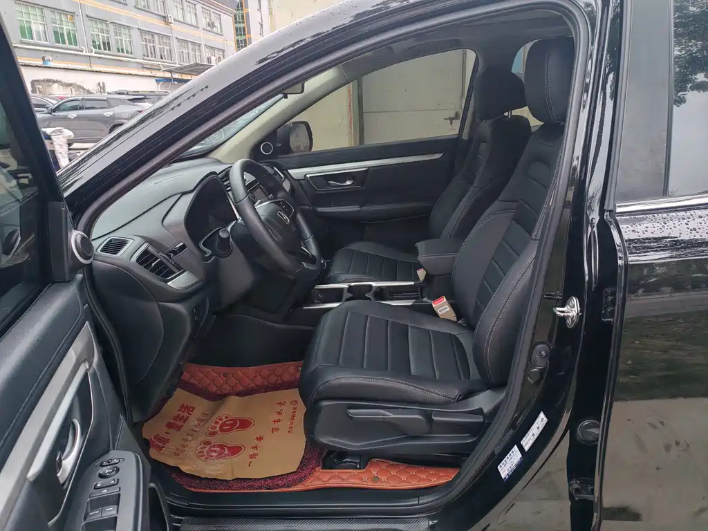 Honda CR-V - фото 8