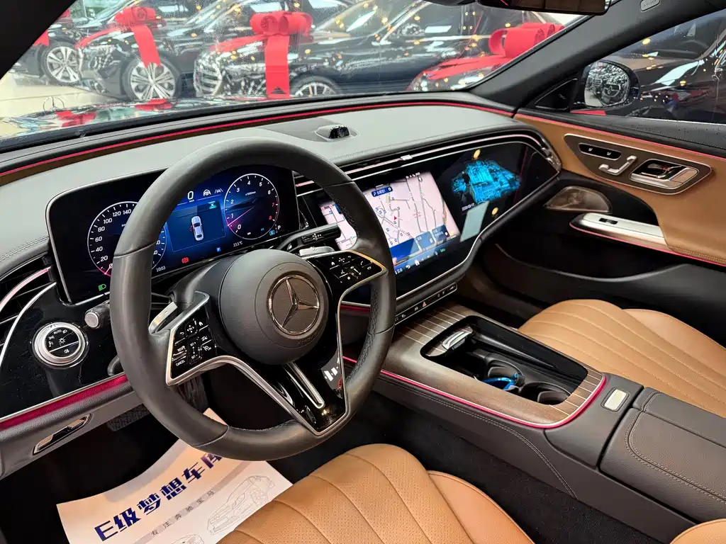 Mercedes-Benz E-Class — миниатюра 6