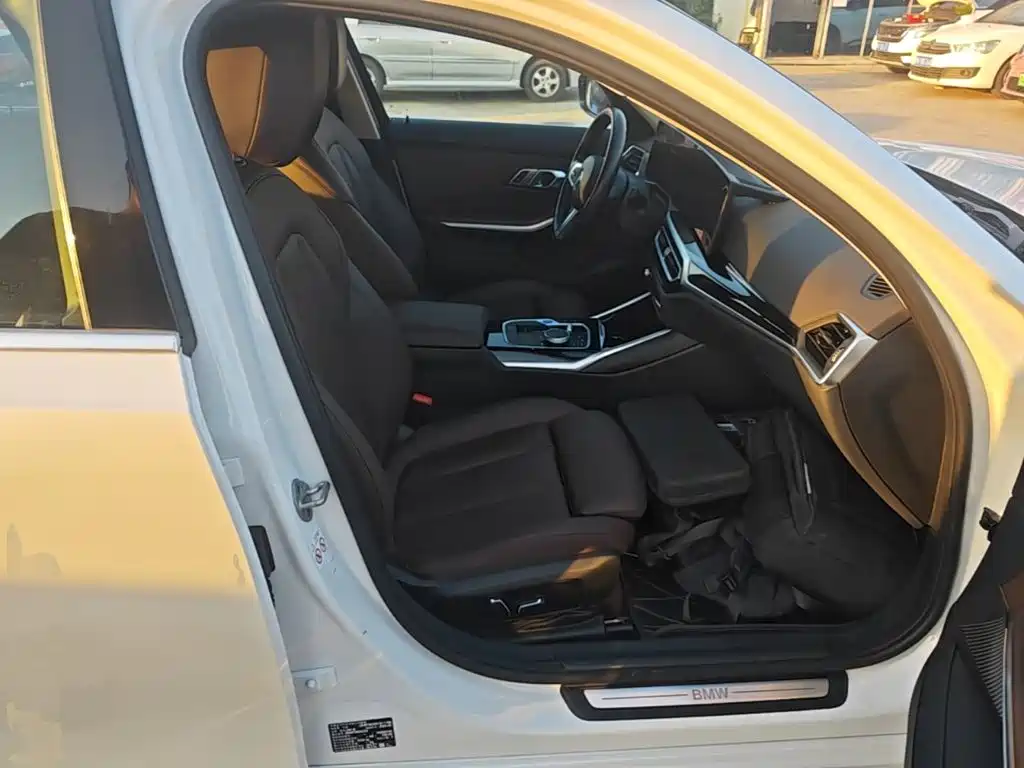 BMW i3 — миниатюра 25