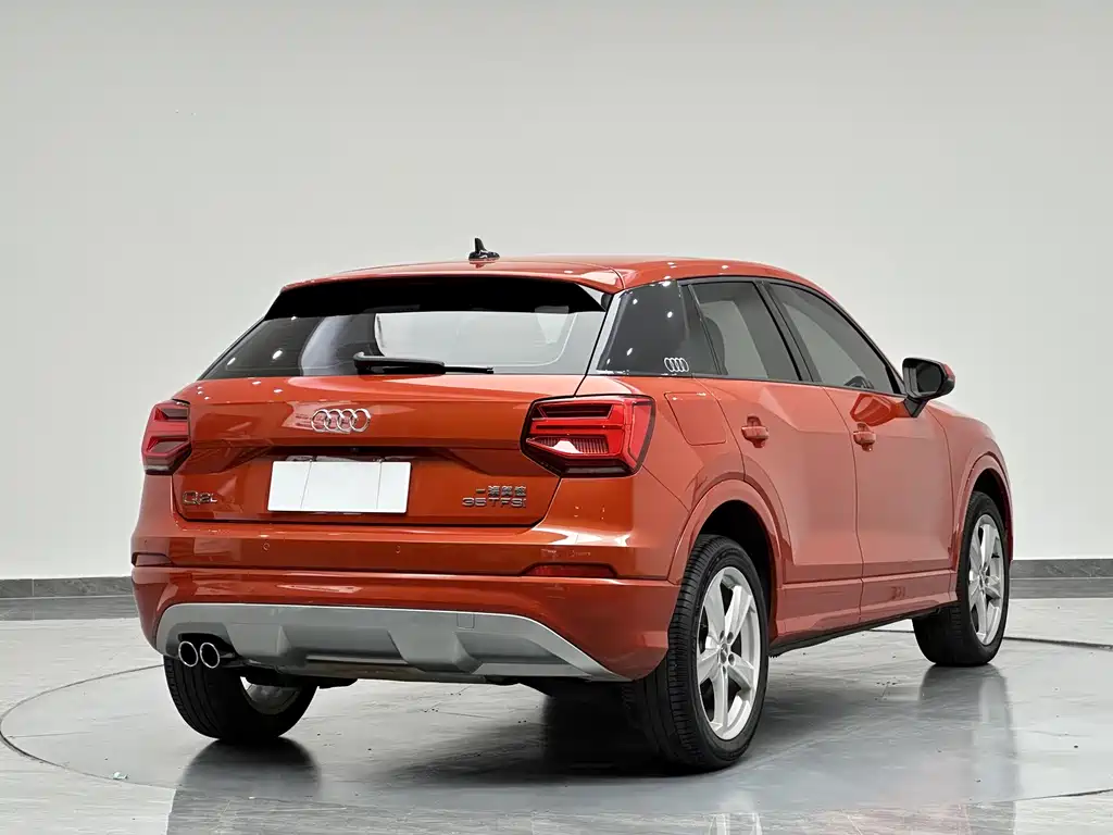 Audi Q2L — миниатюра 8