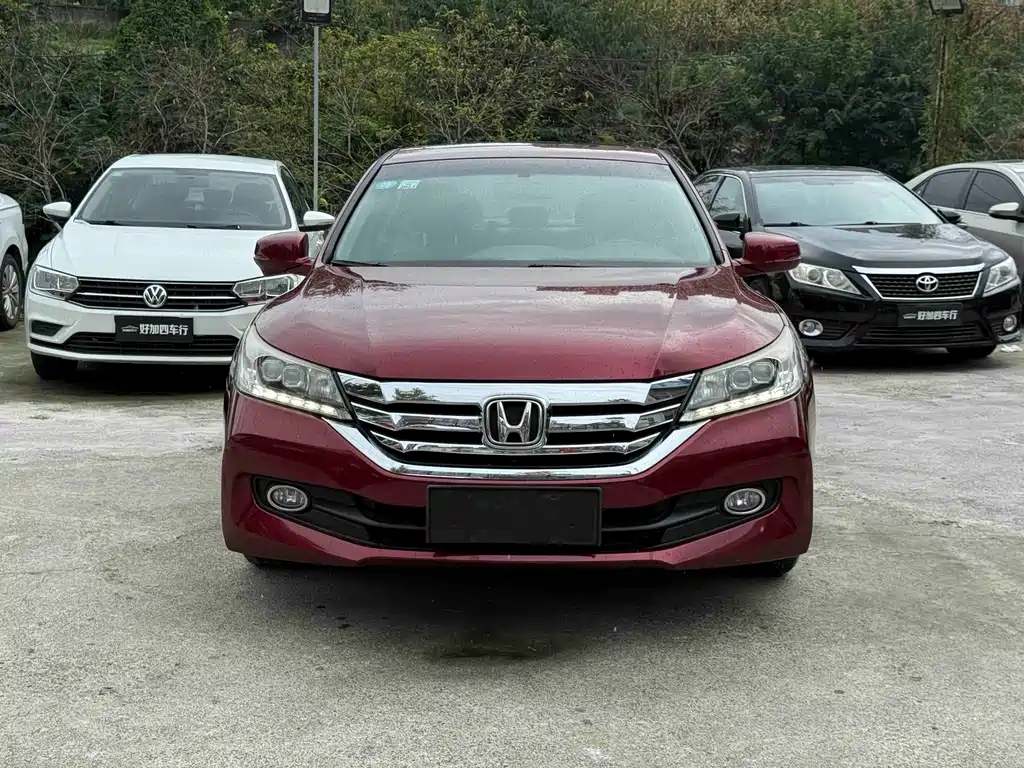 Honda Accord — миниатюра 2