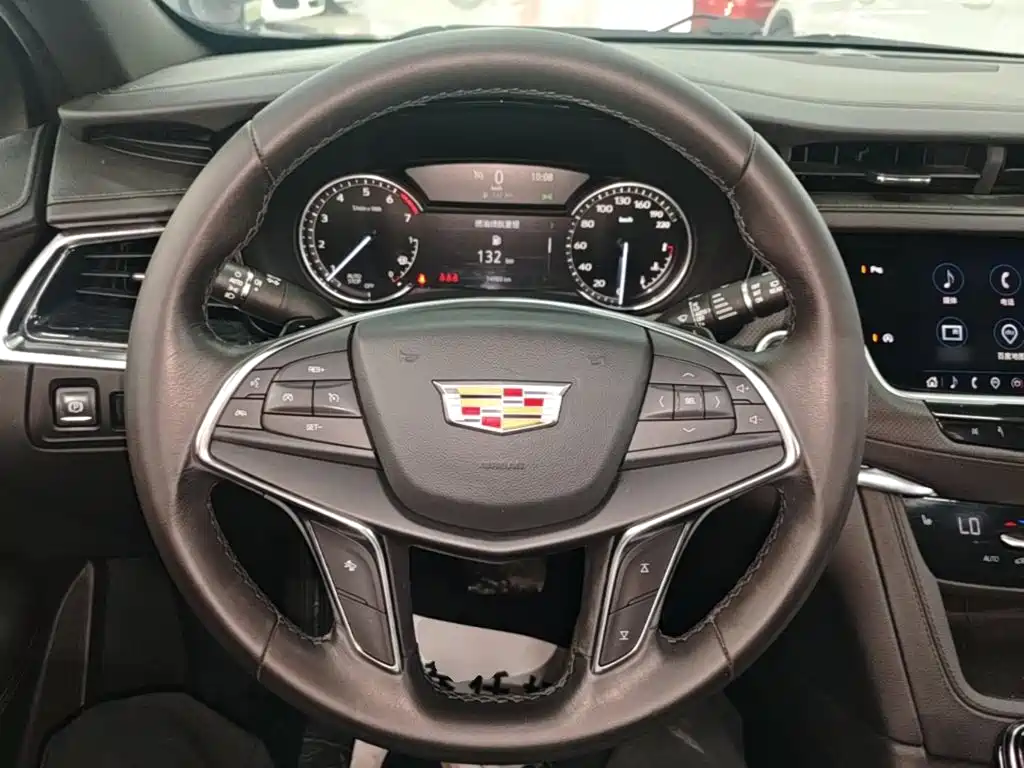 Cadillac XT5 — миниатюра 11