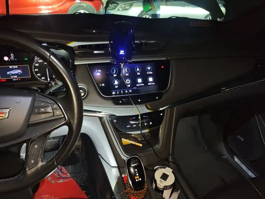 Cadillac XT5 — миниатюра 6