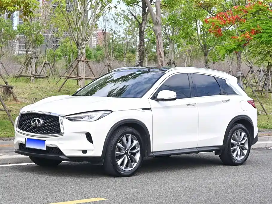 Купить Infiniti QX50