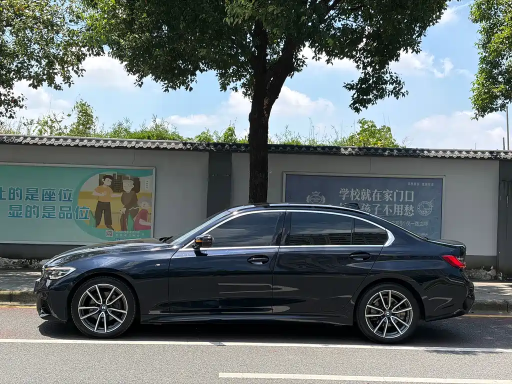 BMW 3 Series — миниатюра 4